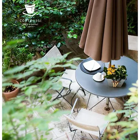 Bed & Breakfast Corte 1321 2*