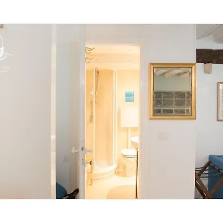 Corte 1321 Bed & Breakfast 2*